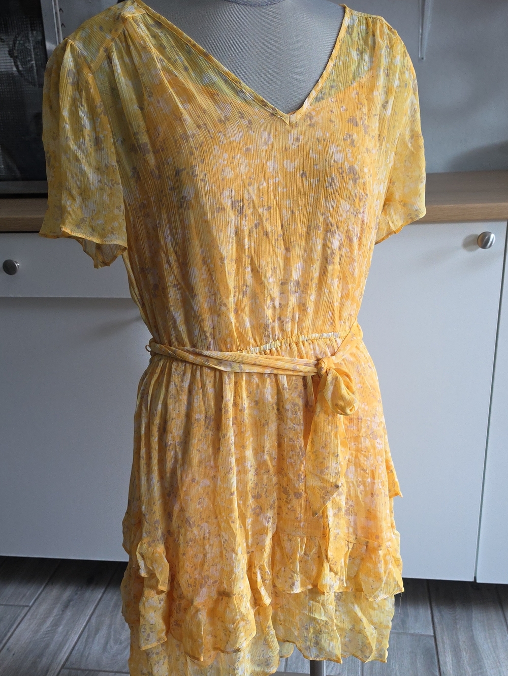 Vera Wang Yellow Floral V-Neck Pleated Mini Dress with Self-Tie Waist